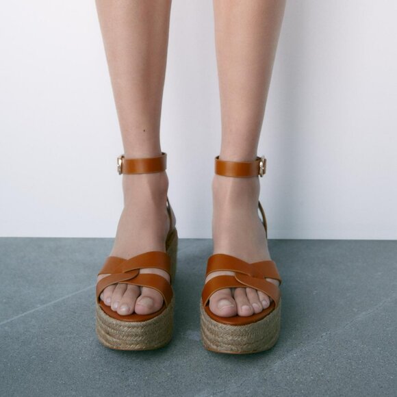 ZARA LEATHER WEDGE SANDALS - Picture 5 of 5